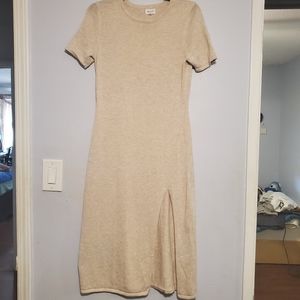 T-shirt midi dress